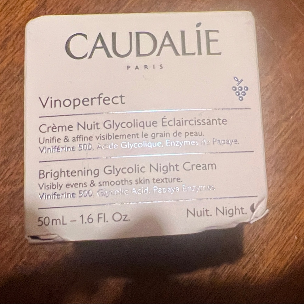 Caudalie Vinoperfect Glycolic Night Cream - White